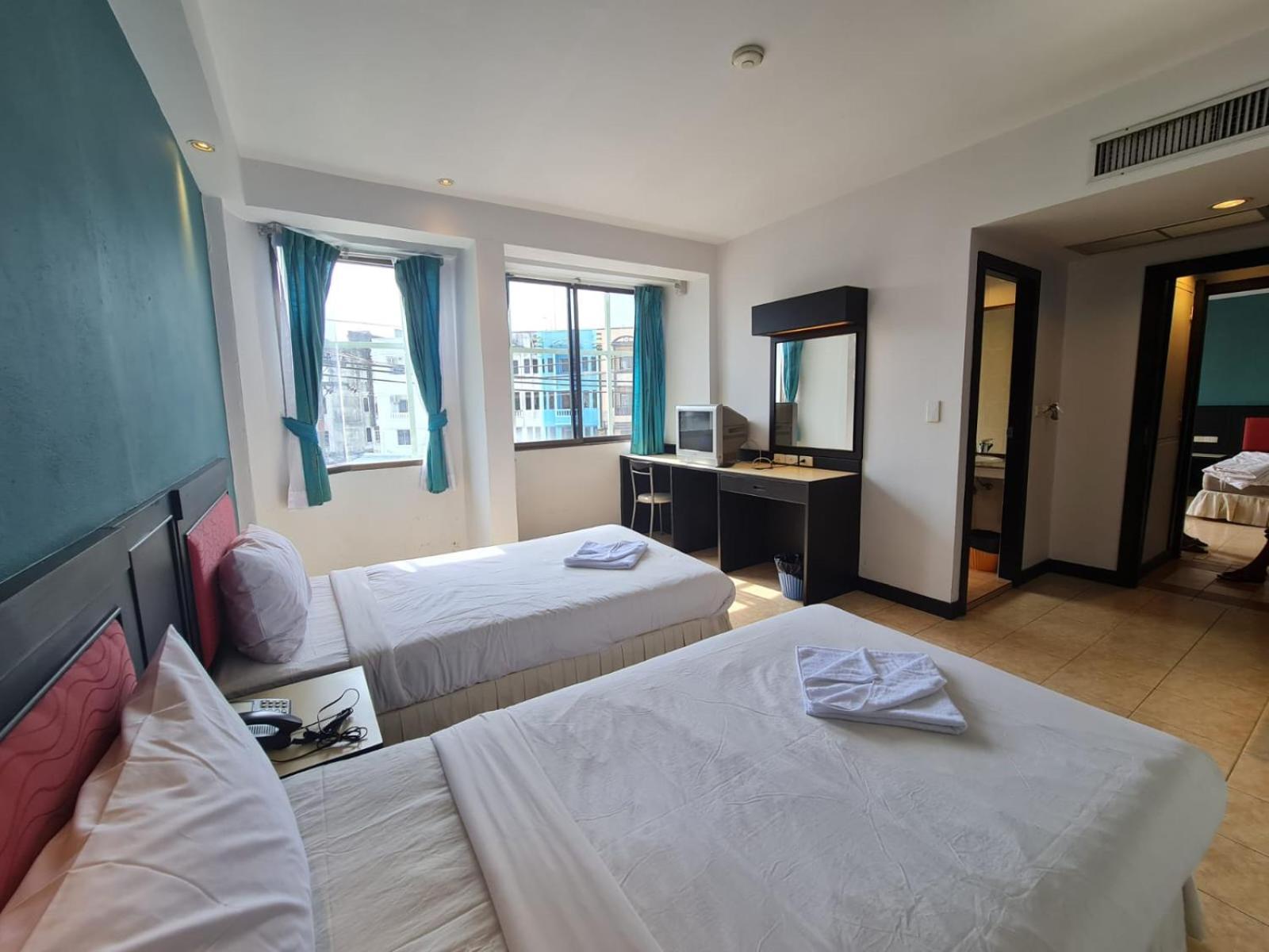 Desa Phuket Exterior foto