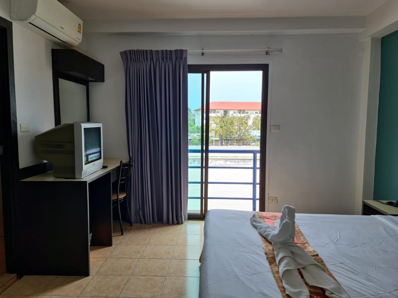Desa Phuket Exterior foto